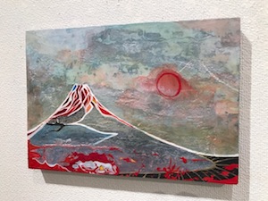 富士山をメインにした如月愛さん個展『-TAKAAMAHARA-』で感じた「4次元の世界」
