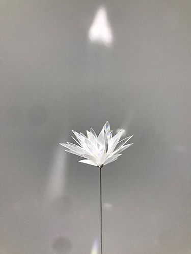 京橋「BAG-Brillia Art Gallery-」光の結晶化をテーマにした展示「Takahiro Matsuo “Light Crystallized”」展示の様子