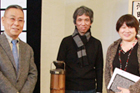 山本一力さんご夫妻と竹スピーカー・梅田さん